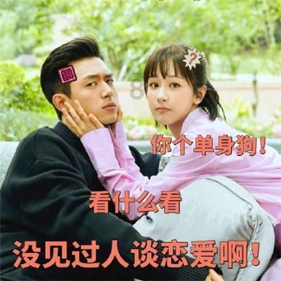 心系独居老人 敲门入户送温暖